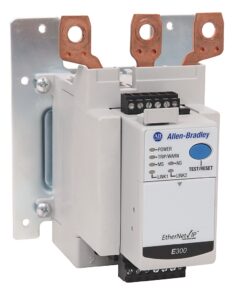 Реле перегрузки E300 (193/592 IEC/NEMA), модуль измерения напряжения/тока/замыкания на землю (10...100 А) Крепятся к контактору NEMA типоразмера 3